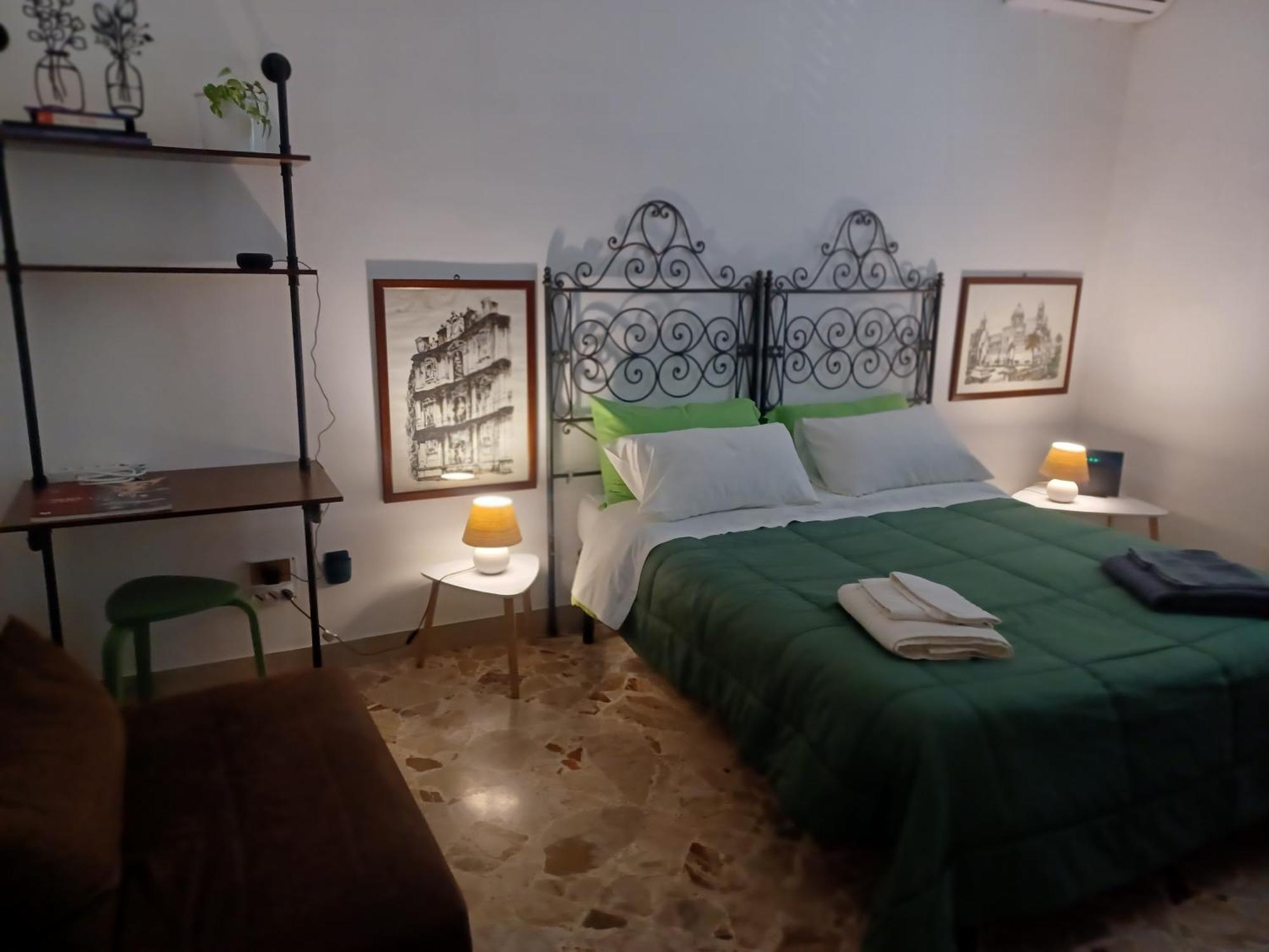 La Casetta Al Mare Palermo Habitación foto